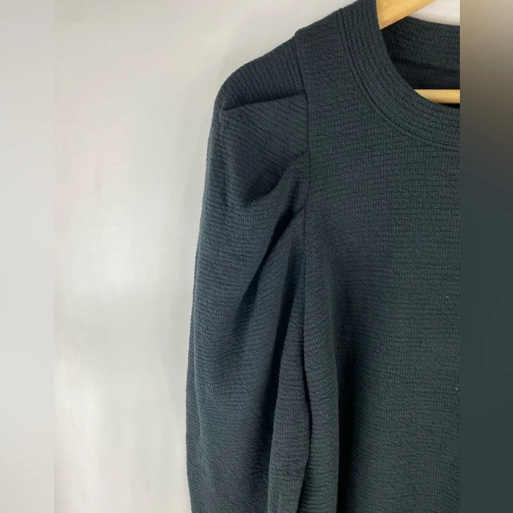 2 Madewell Long Sleeve Tees - Black and Olive - Picture 4 of 7